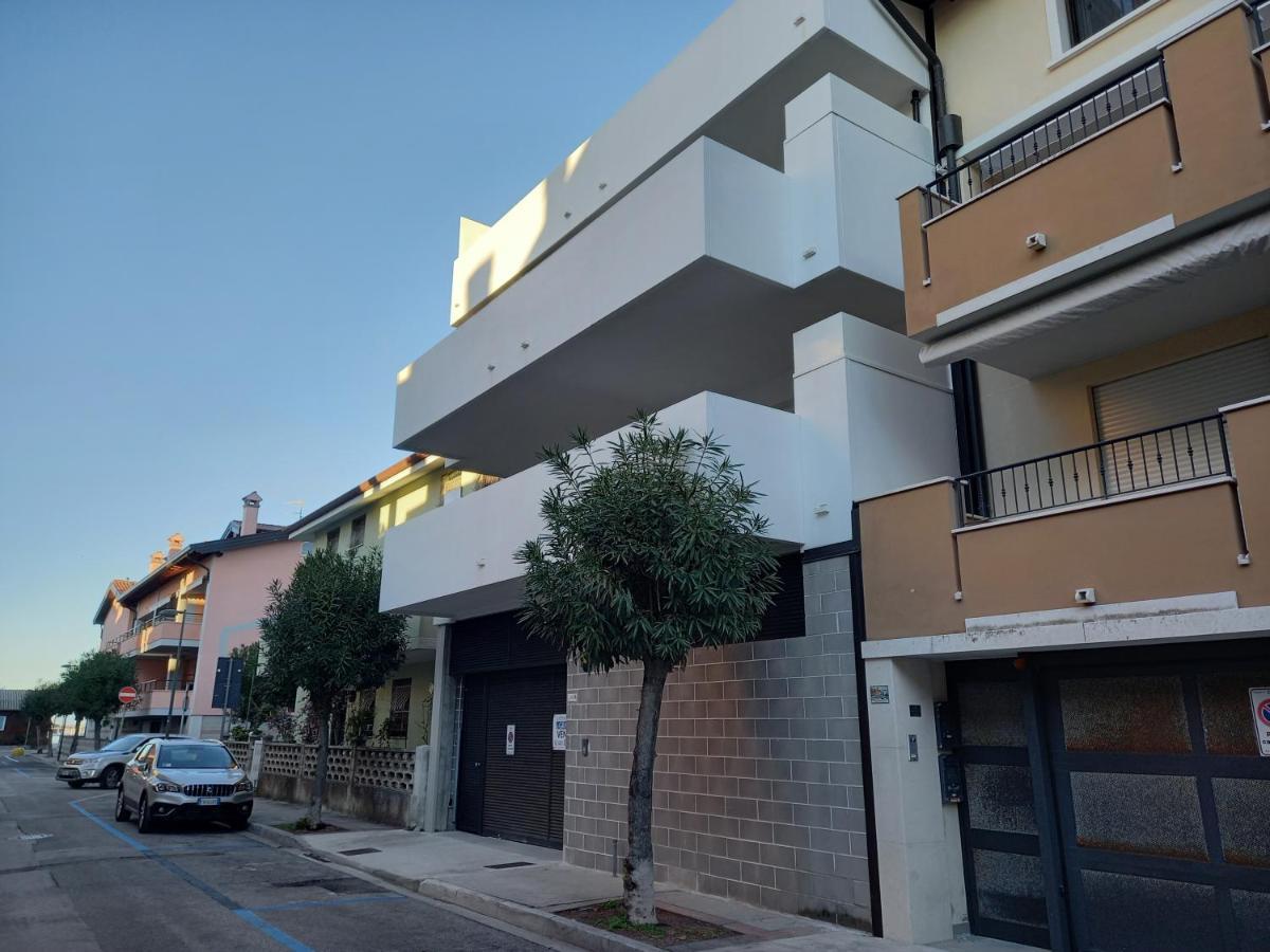 Residence Giulia Grado Exterior foto